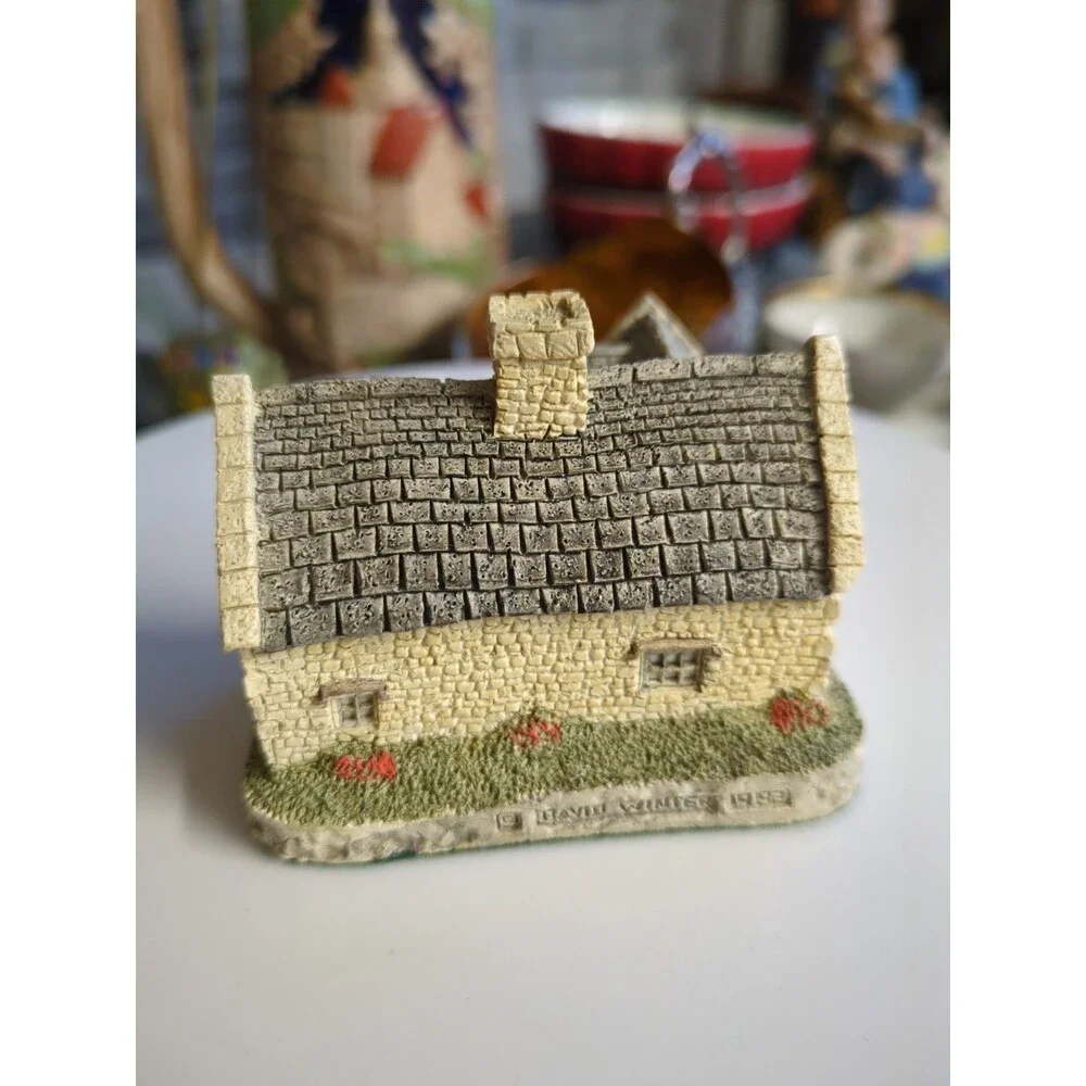 David Winter Cotswold Cottage 1981 Regions Figural House Great Britain